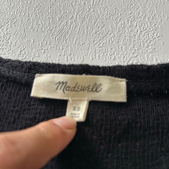 Madewell Black Textured Button Front Knit Top Size XS | Minimalist Wardrobe Stap - Picture 3 of 7